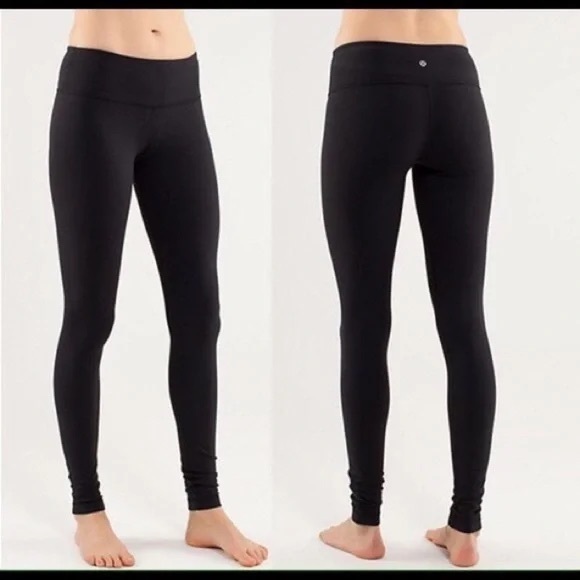 lululemon athletica Pants - Lululemon mid rise Wunder Under leggings